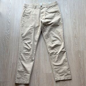 Men's GAP Slim Fit Tan Chinos